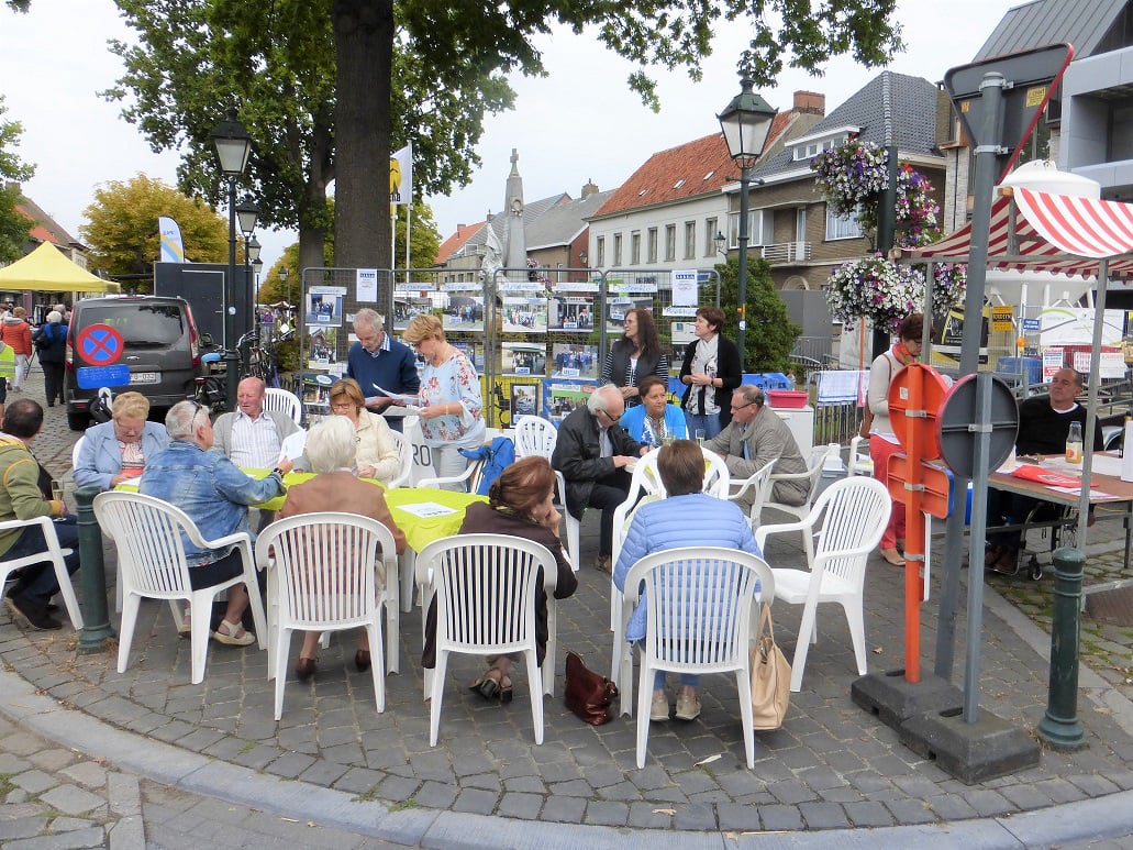 Assenede voor iedereen rommelmarkt Boekhoute